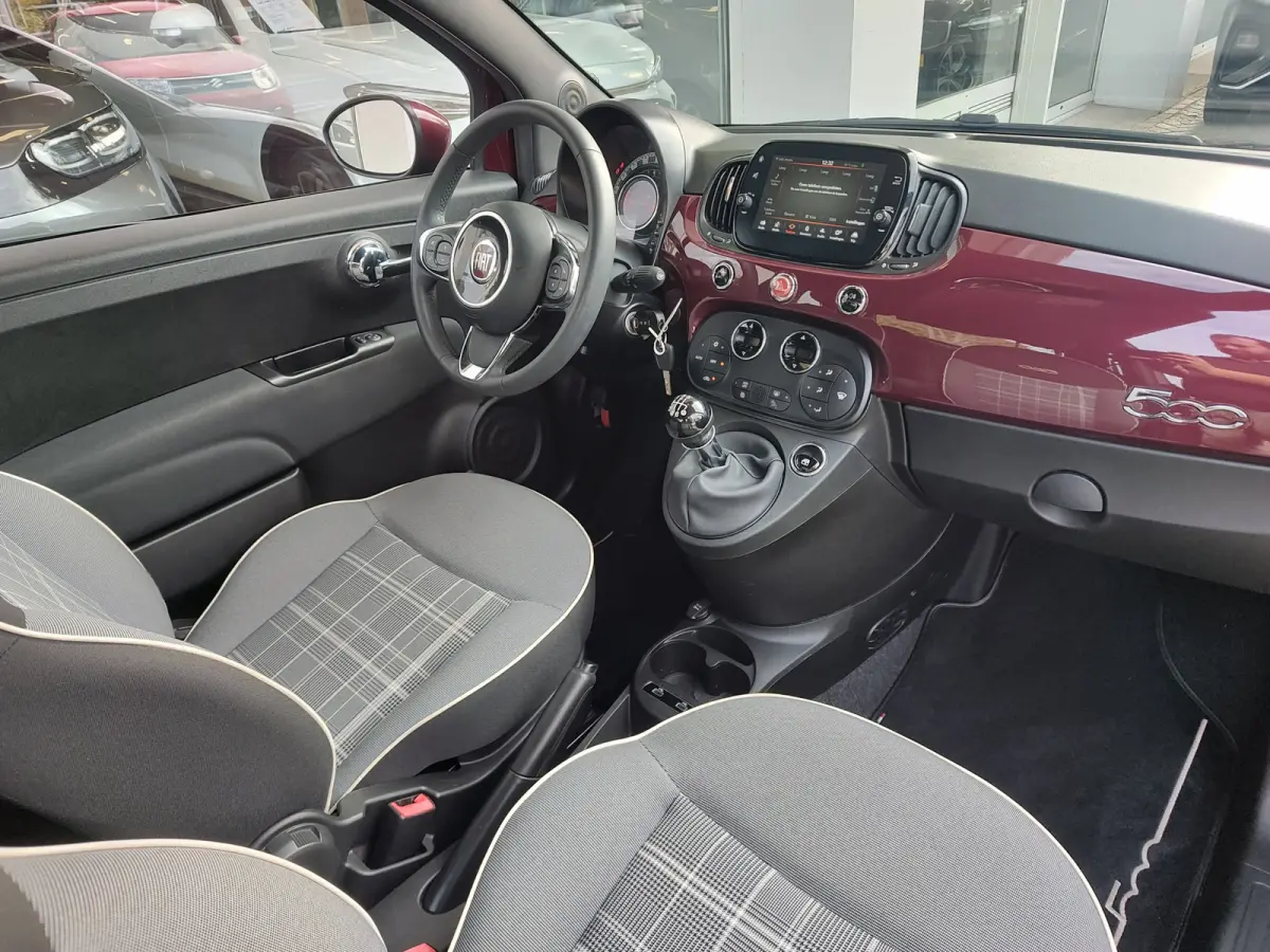 1.0 HYBRID LOUNGE Clima | Carplay/Android | Cruise Control