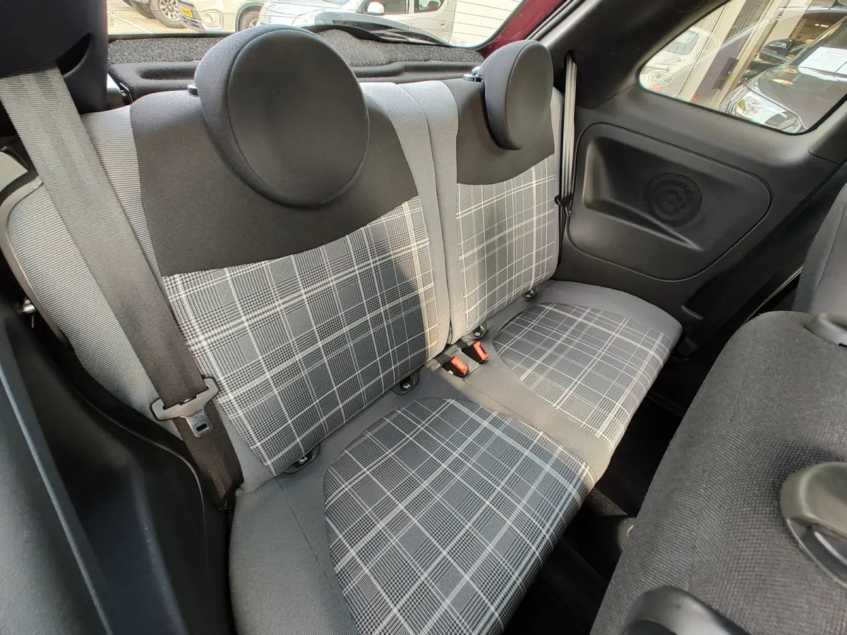 1.0 HYBRID LOUNGE Clima | Carplay/Android | Cruise Control