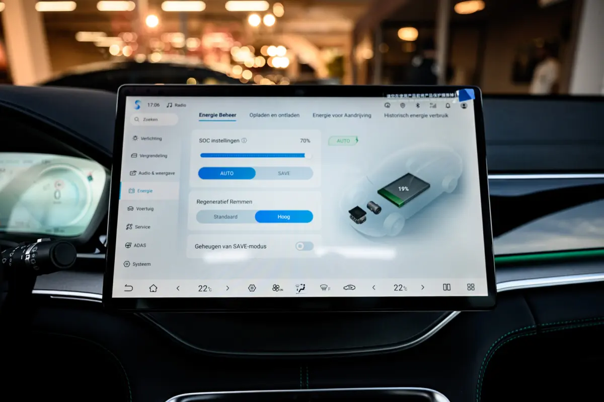 1.5 DM-i FWD Boost| Plug-in Hybrid | 360° Camera | ACC | Lane Assist | Leder | Keyless | CarPlay | LED