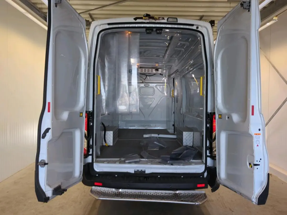 350 2.0 TDCI L4H3 Trend MHEV RWD