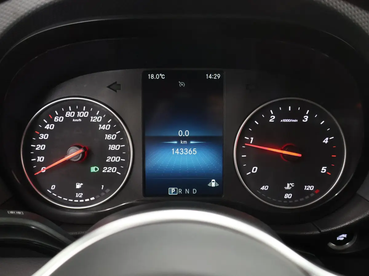 112 CDI | AUT. | L2 | PRO | LM VELGEN | NAVIGATIE | PARKEERCAMERA | APPLE CARPLAY | BUMPERS IN KLEUR | CRUISE CONTROL | CERTIFIED
