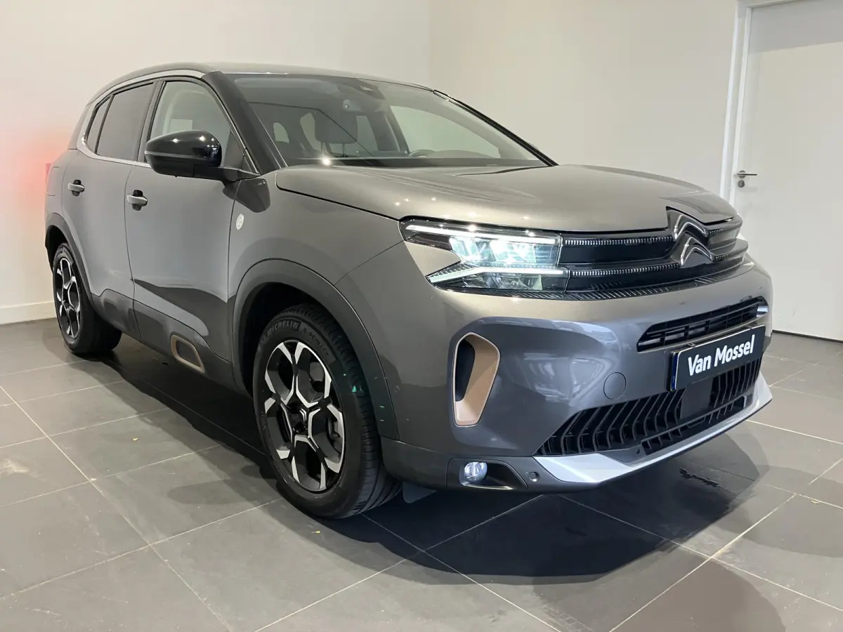 1.6 Plug-in Hybrid 180 Business Plus |  UNIEK - 10907 KM | AUTOMAAT | TREKHAAK | CAMERA | IN TOPSTAAT |