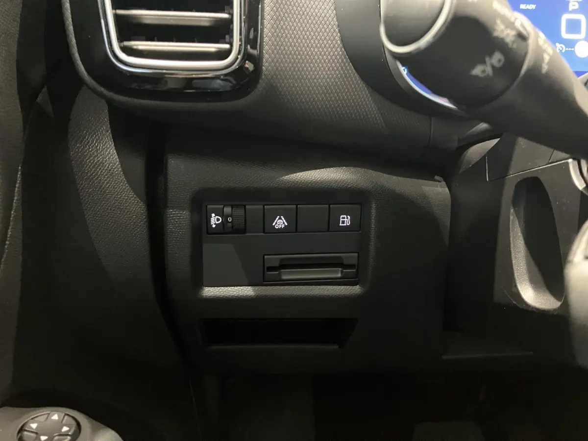1.6 Plug-in Hybrid 180 Business Plus |  UNIEK - 10907 KM | AUTOMAAT | TREKHAAK | CAMERA | IN TOPSTAAT |