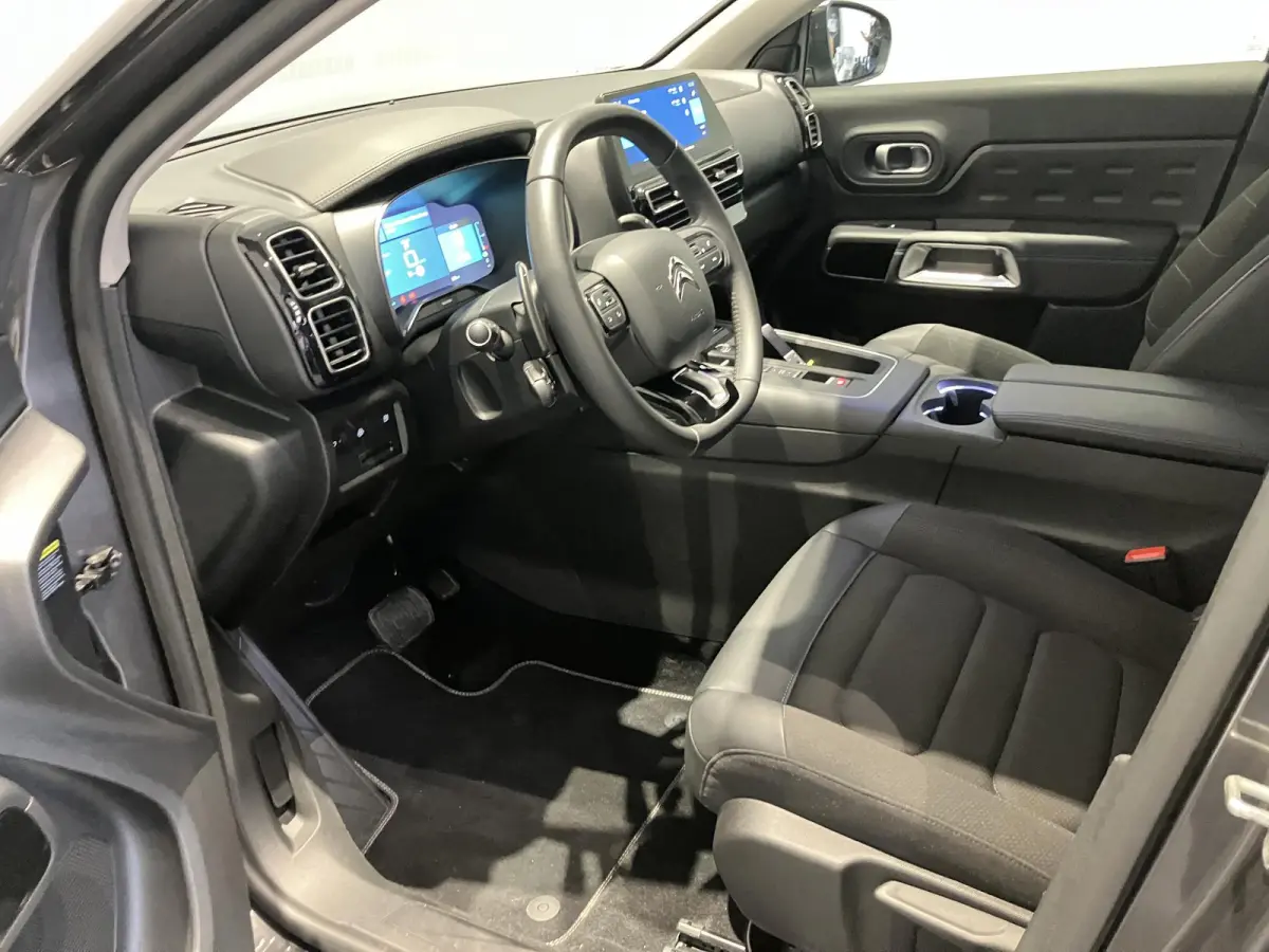 1.6 Plug-in Hybrid 180 Business Plus |  UNIEK - 10907 KM | AUTOMAAT | TREKHAAK | CAMERA | IN TOPSTAAT |