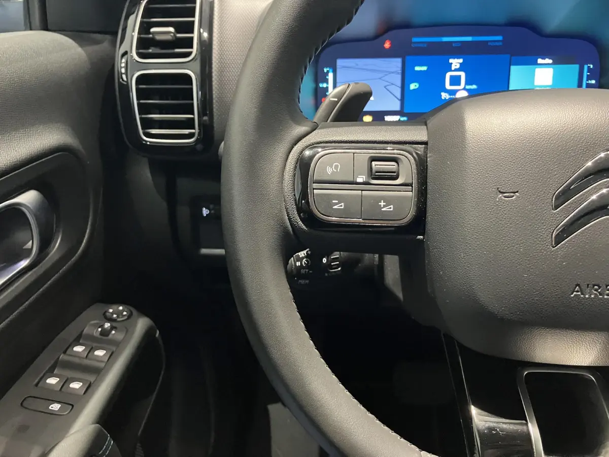1.6 Plug-in Hybrid 180 Business Plus |  UNIEK - 10907 KM | AUTOMAAT | TREKHAAK | CAMERA | IN TOPSTAAT |
