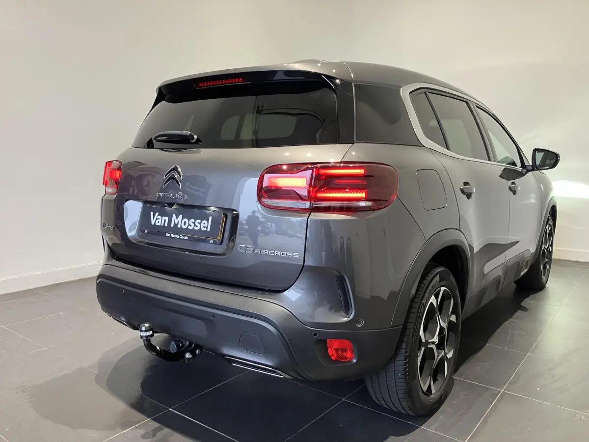 1.6 Plug-in Hybrid 180 Business Plus |  UNIEK - 10907 KM | AUTOMAAT | TREKHAAK | CAMERA | IN TOPSTAAT |