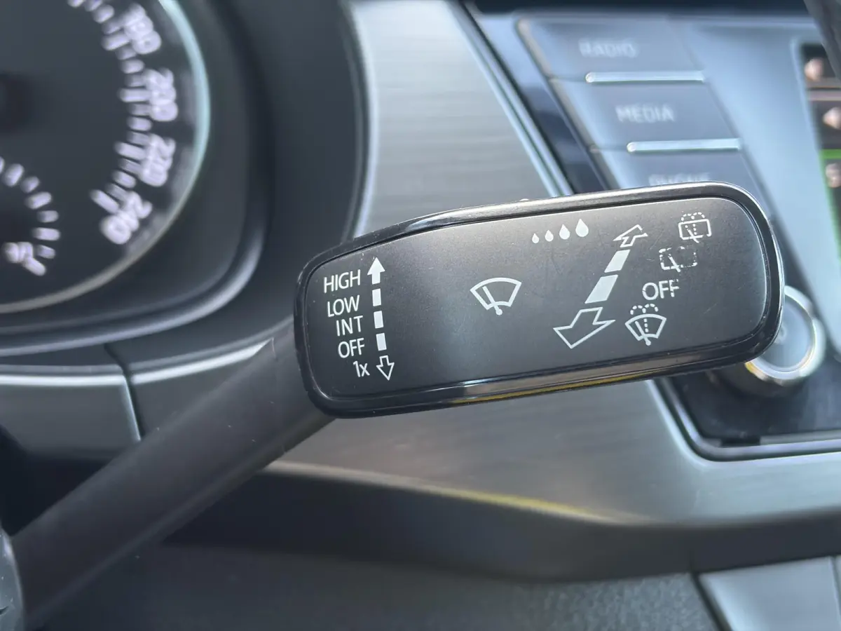 1.2 TSI JOY ✓2e Eigenaar✓Airco✓Cruise✓4 Elekt Ramen✓Lm velgen✓N.A.P✓Zeer Zuinig✓Apk tot 04-2027