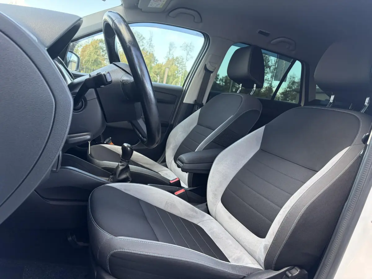 1.2 TSI JOY ✓2e Eigenaar✓Airco✓Cruise✓4 Elekt Ramen✓Lm velgen✓N.A.P✓Zeer Zuinig✓Apk tot 04-2027