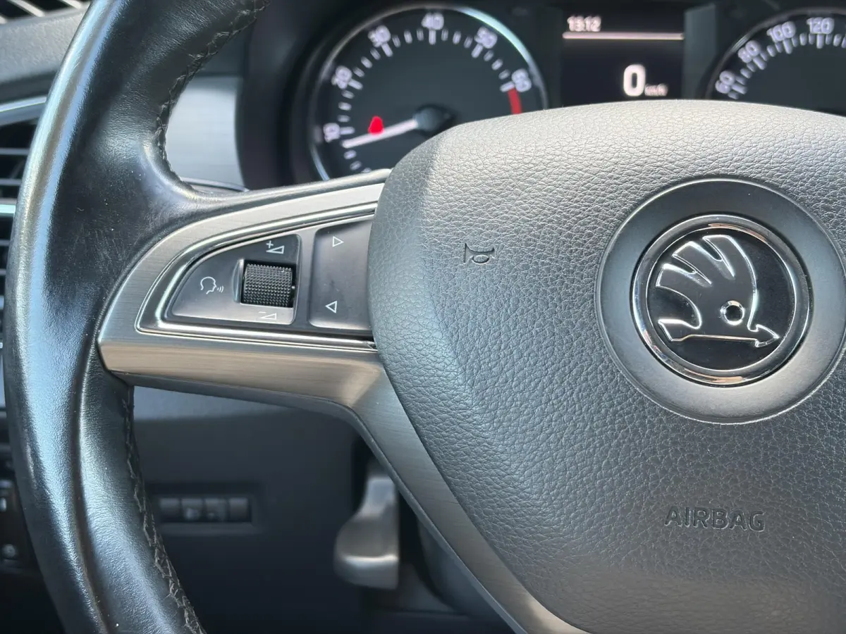 1.2 TSI JOY ✓2e Eigenaar✓Airco✓Cruise✓4 Elekt Ramen✓Lm velgen✓N.A.P✓Zeer Zuinig✓Apk tot 04-2027