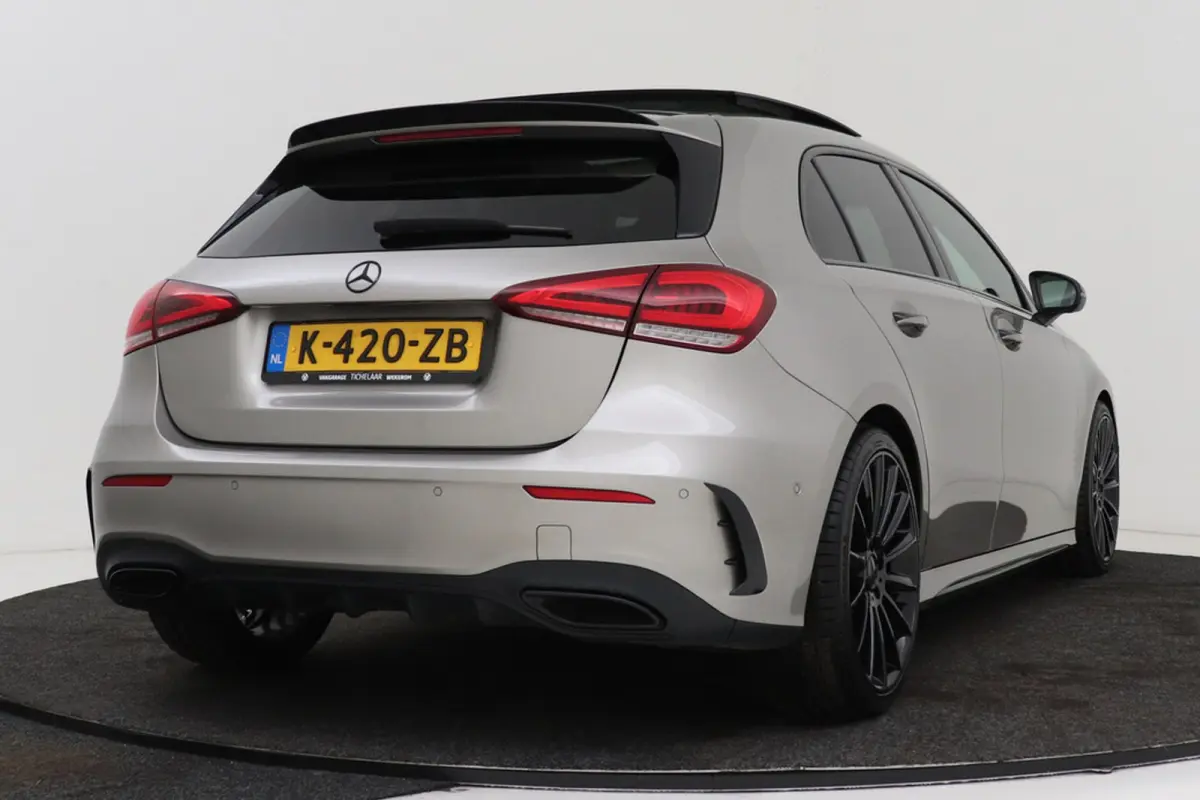 180 Business Solution | AMG-Line | Panoramadak | Memory | Stoelverwarming | CarPlay | Climate Control |