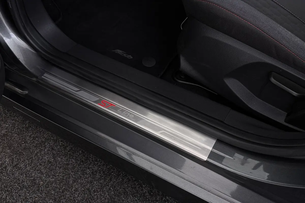 1.0 EcoBoost ST Line | Org NL | Dealer Ond. | Navigatie | Stoelverwarming | Cruise Control |