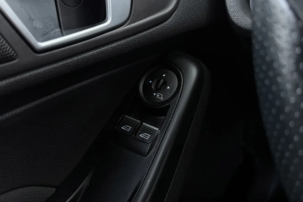 1.0 EcoBoost ST Line | Org NL | Dealer Ond. | Navigatie | Stoelverwarming | Cruise Control |
