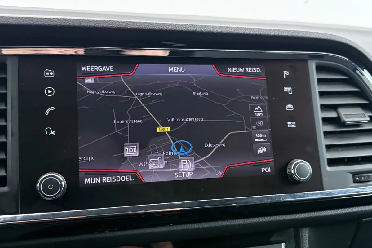 1.5 TSI FR Business Intense | Trekhaak | Org. NL | 360 | CarPlay | Digital Cockpit | Adap. Cruise | Stoelverwarming |