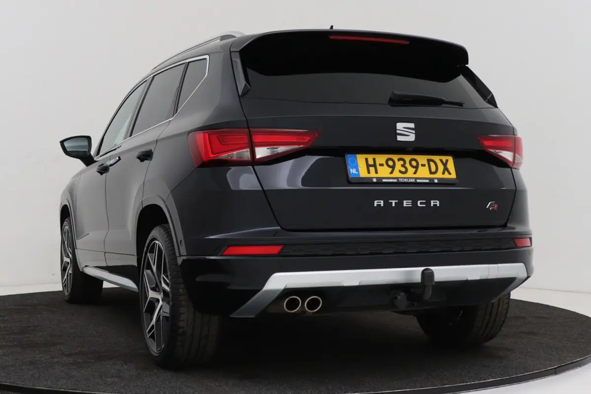 1.5 TSI FR Business Intense | Trekhaak | Org. NL | 360 | CarPlay | Digital Cockpit | Adap. Cruise | Stoelverwarming |