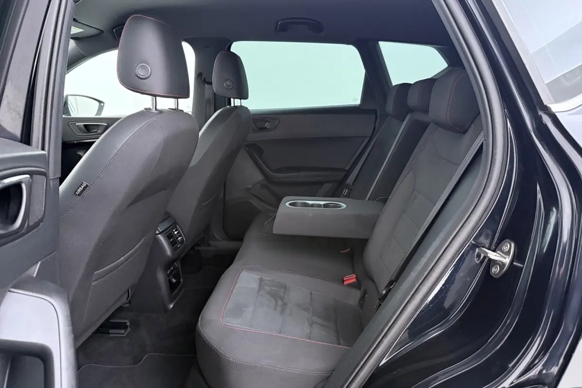 1.5 TSI FR Business Intense | Trekhaak | Org. NL | 360 | CarPlay | Digital Cockpit | Adap. Cruise | Stoelverwarming |