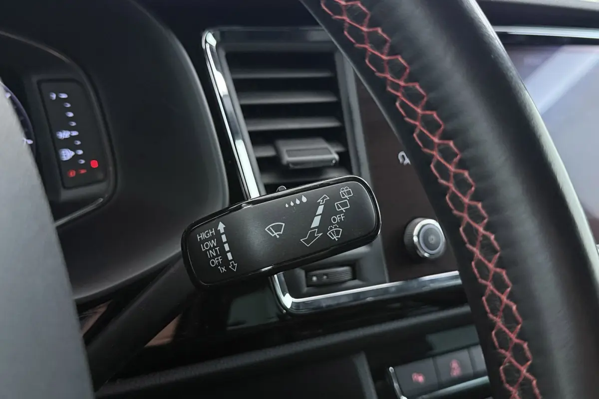 1.5 TSI FR Business Intense | Trekhaak | Org. NL | 360 | CarPlay | Digital Cockpit | Adap. Cruise | Stoelverwarming |