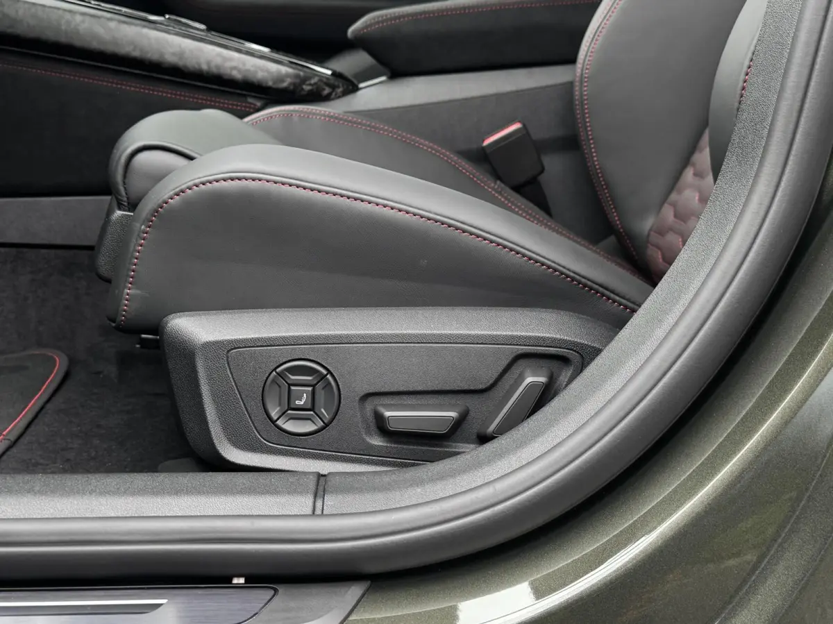 RS5 Avant e-hybrid quattro 639PK|Audi Sportpakket|Keramisch|Carbon|B&O|HUD|Pano|Haak|Absoluut vol!