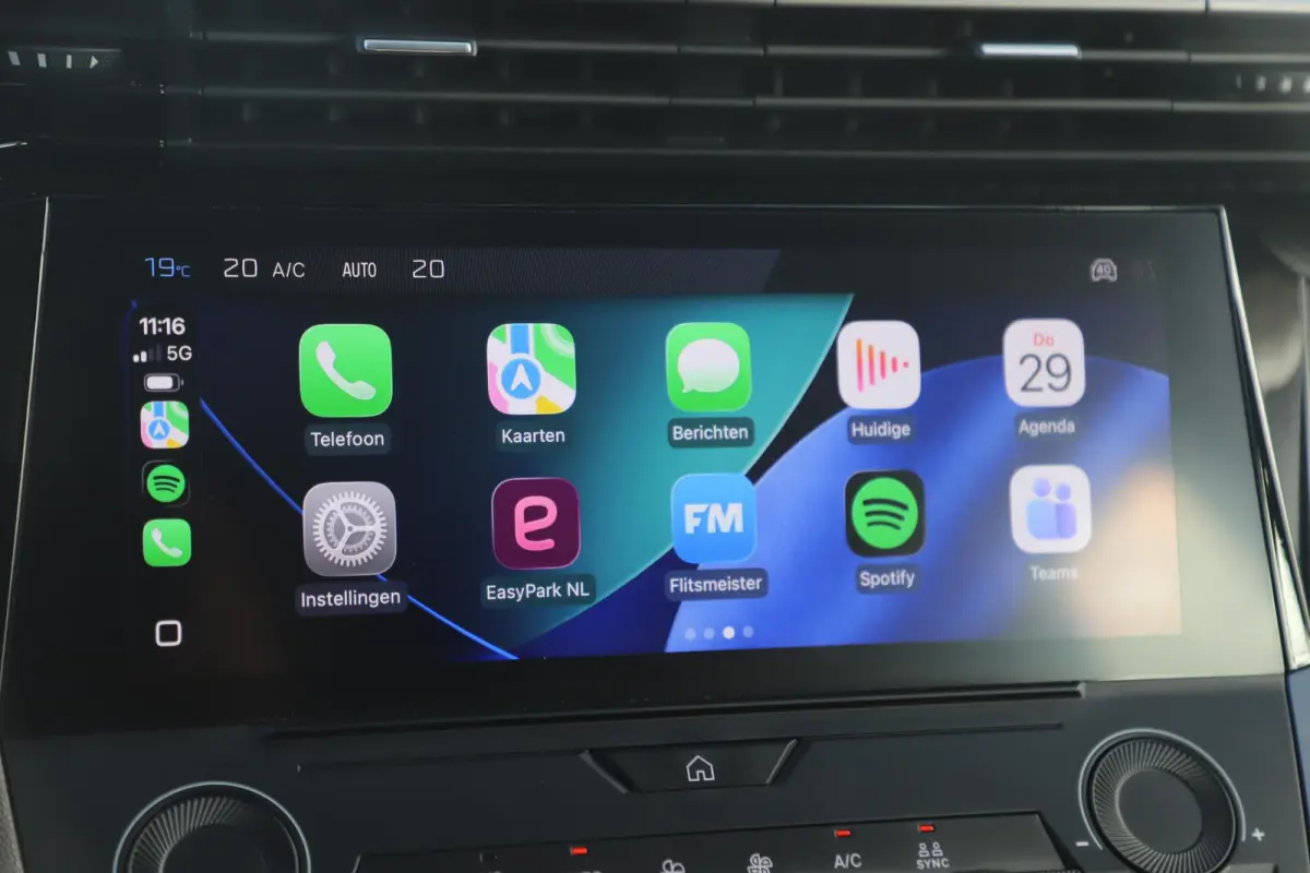 1.2 PureTech Active Pack Business 131PK Trekhaak Navigatie Carplay Android Climate Cruise Control LMV