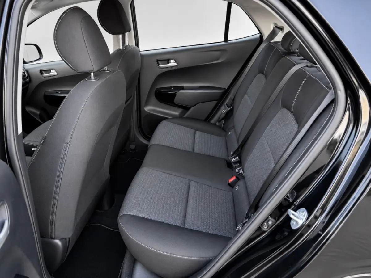 1.0 CVVT First Ed. | Navigatie | Camera | Apple Carplay/Android Auto | Stuurbediening | Climate Control