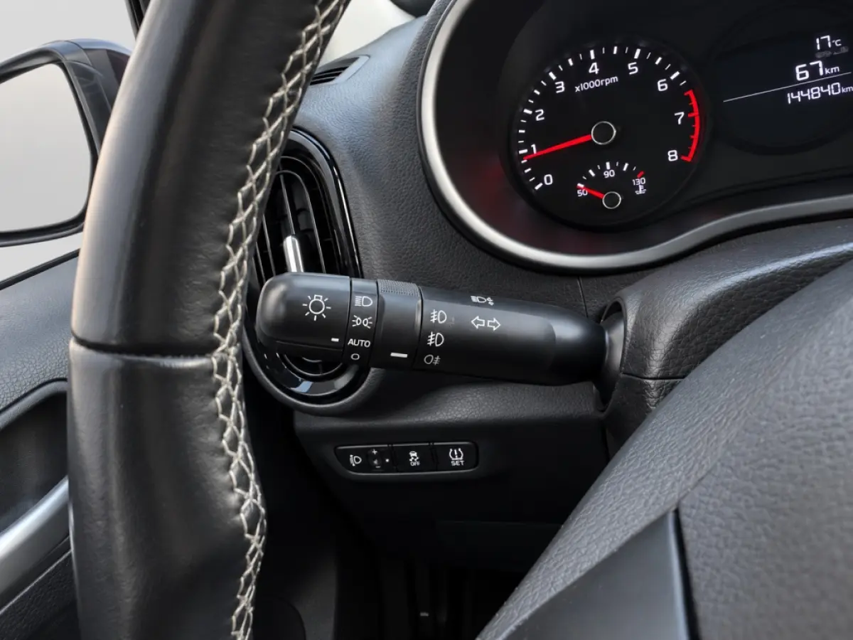1.0 CVVT First Ed. | Navigatie | Camera | Apple Carplay/Android Auto | Stuurbediening | Climate Control
