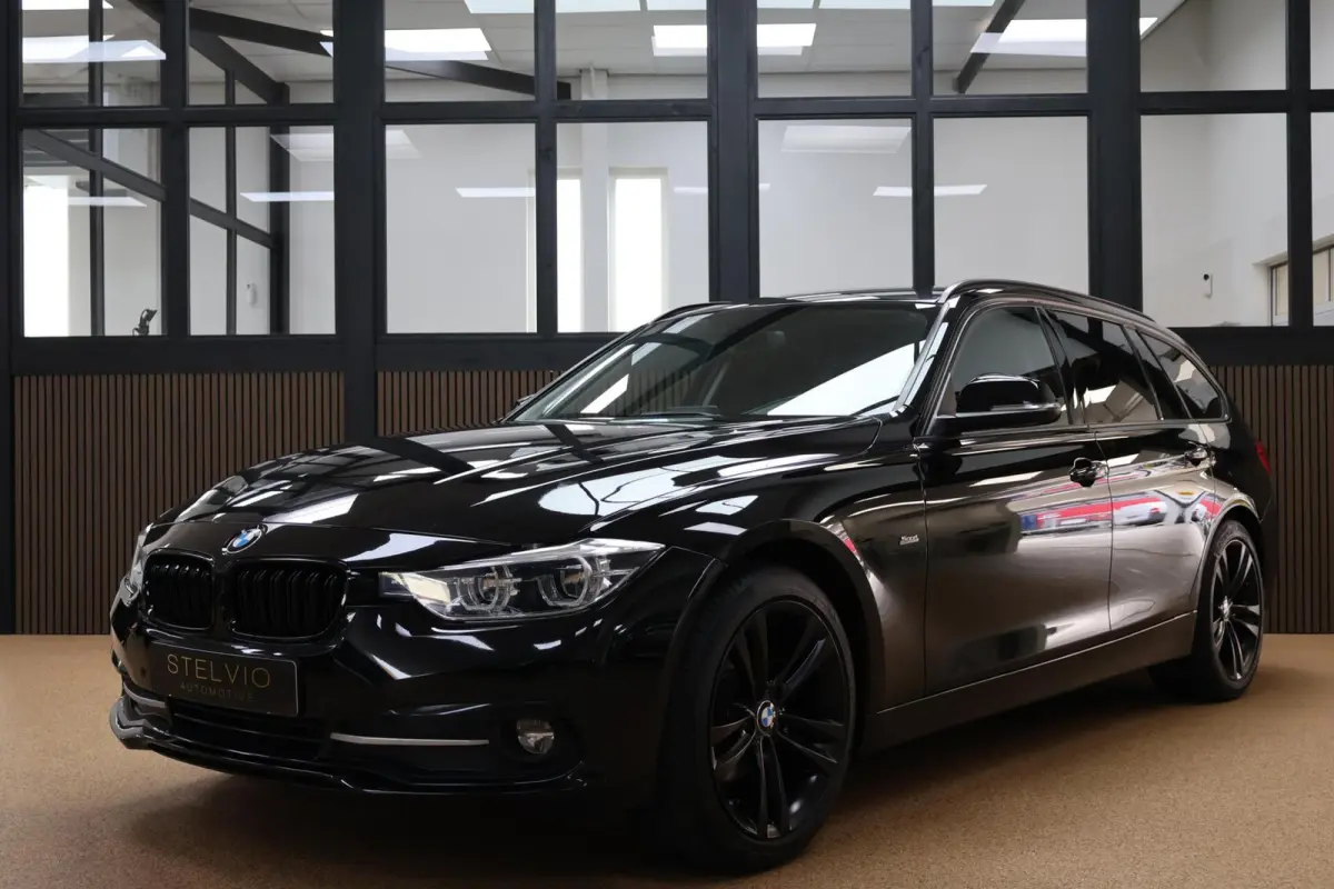 318i M Sport | High Executive | Trekhaak | LED | Navi