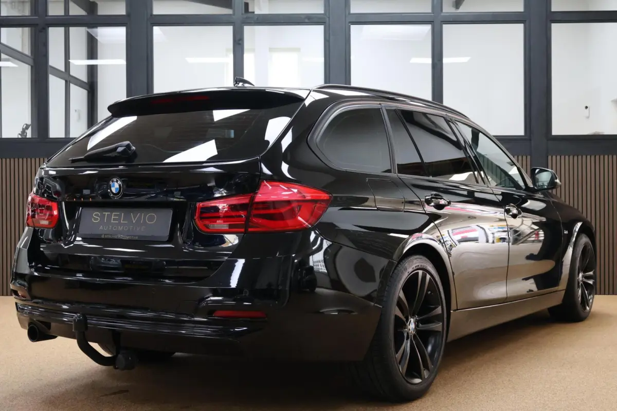 318i M Sport | High Executive | Trekhaak | LED | Navi