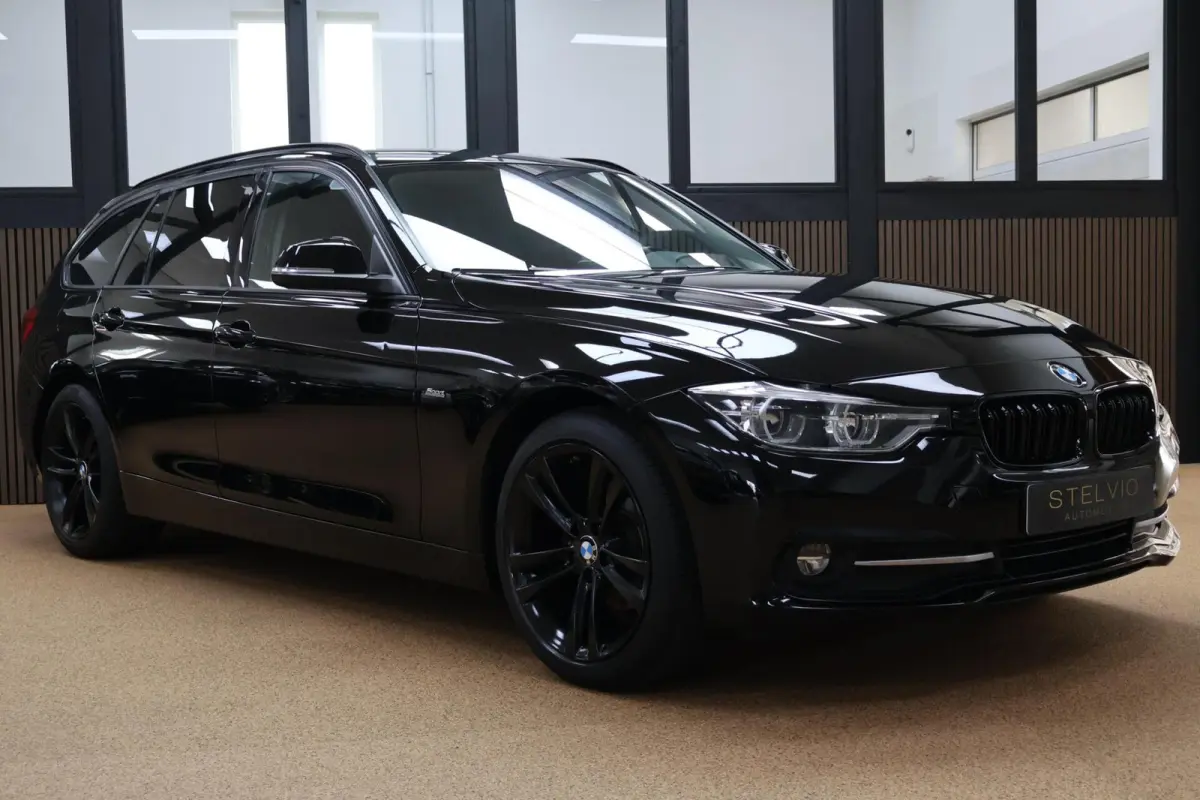 318i M Sport | High Executive | Trekhaak | LED | Navi