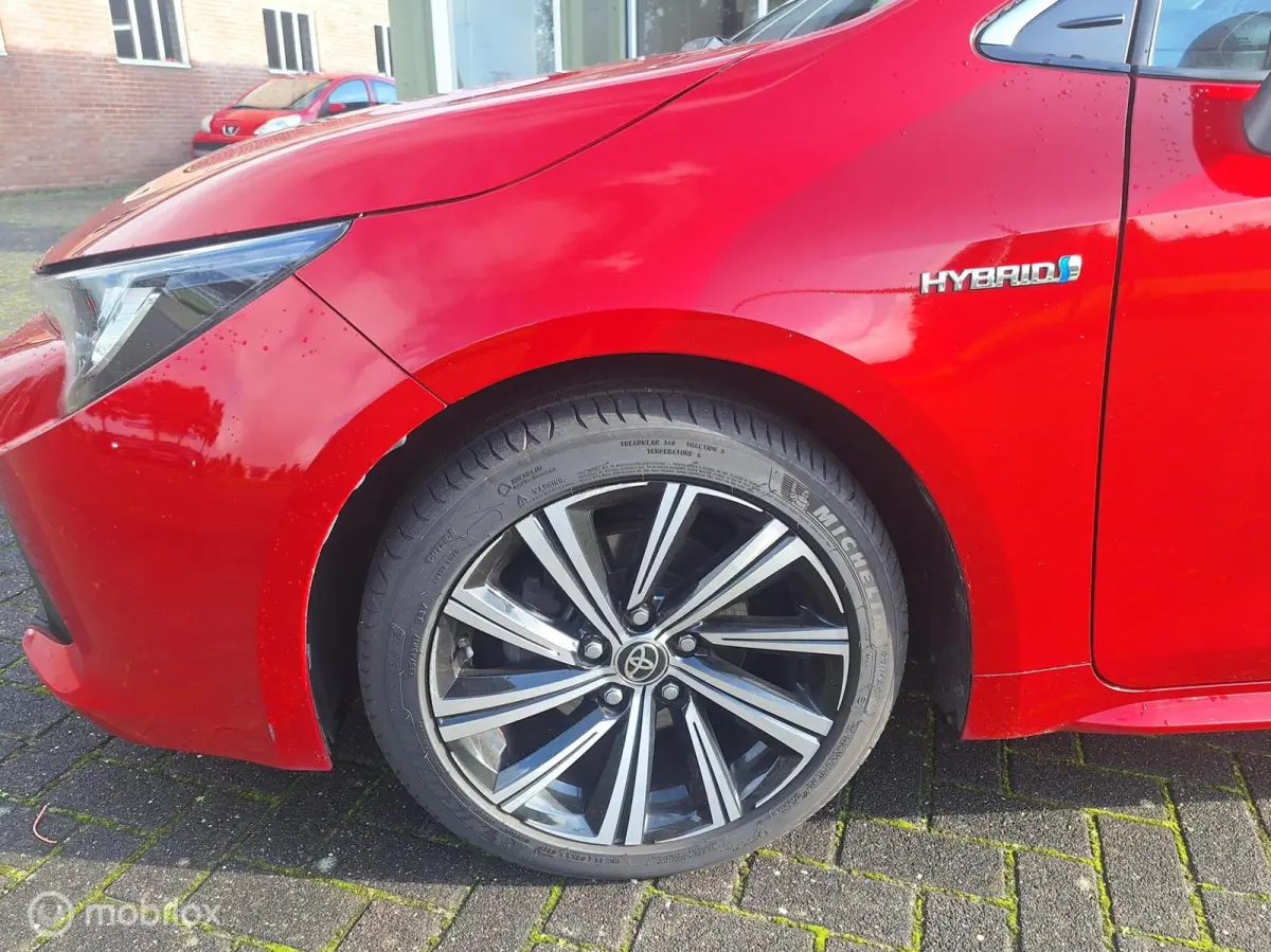 1.8 Hybrid Business Plus