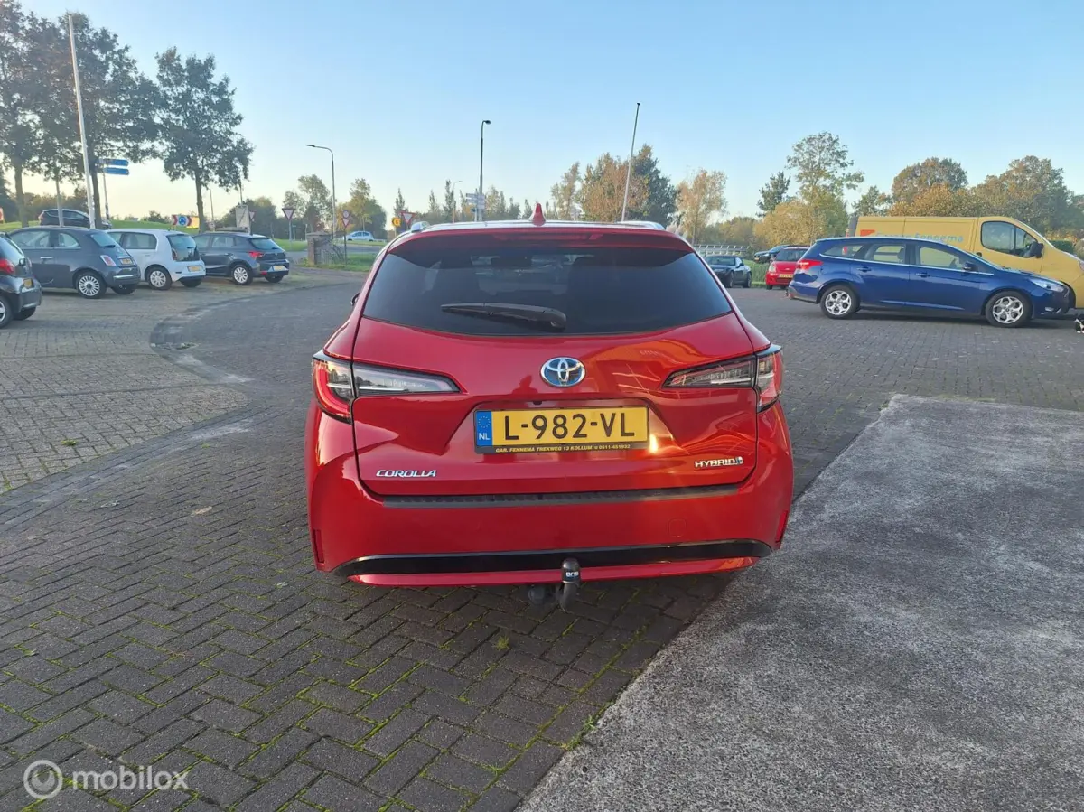 1.8 Hybrid Business Plus