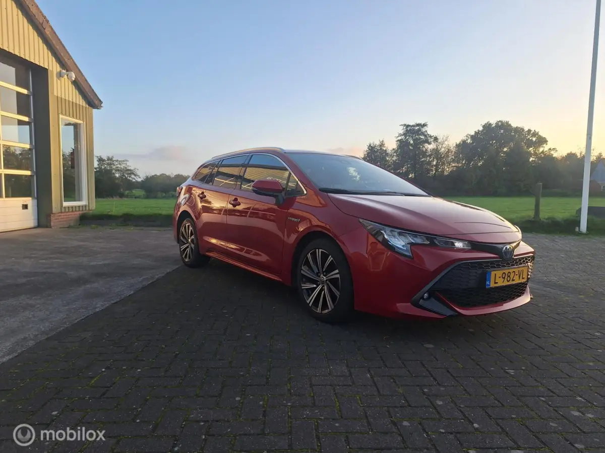 1.8 Hybrid Business Plus