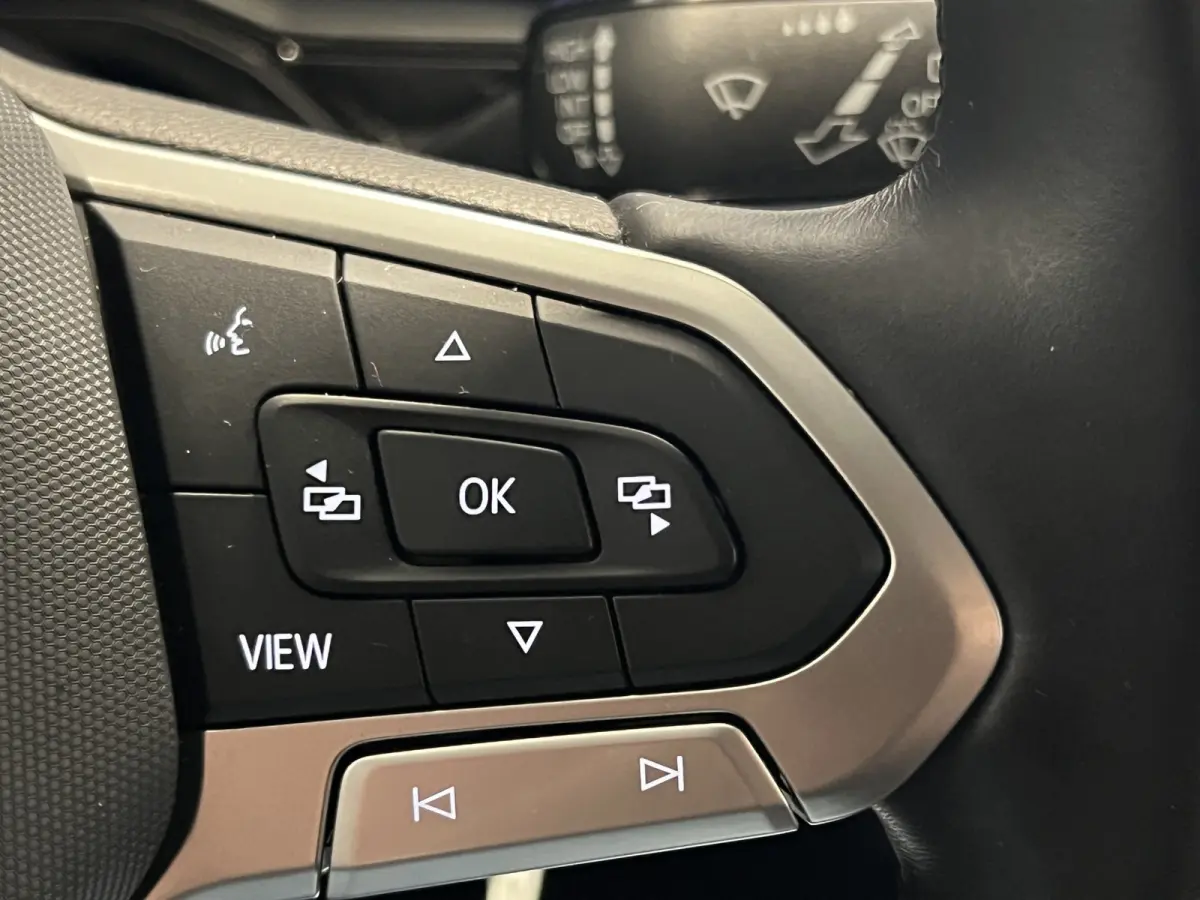 1.0 TSI Life Edition | Android Auto/Apple Carplay | LM Velgen 15" | Achteruitrijcamera | PDC Achter | Cruise Control Adaptief | Airco |