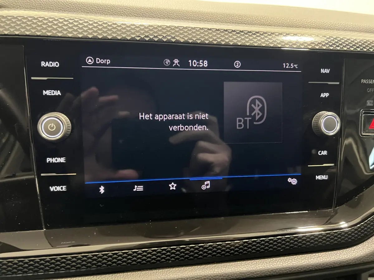 1.0 TSI Life Edition | Android Auto/Apple Carplay | LM Velgen 15" | Achteruitrijcamera | PDC Achter | Cruise Control Adaptief | Airco |