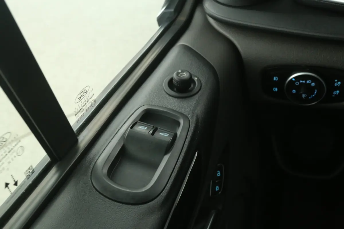 2.0 TDCI L2H1 Sport 185PK | Marge | Automaat | Airco | Cruise | Camera | 2xSchuifdeur | 3 Zits | Trekhaak
