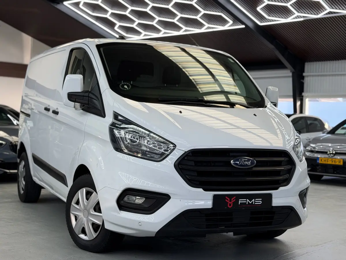 340 1.0 EcoBoost L1H1 PHEV Trend