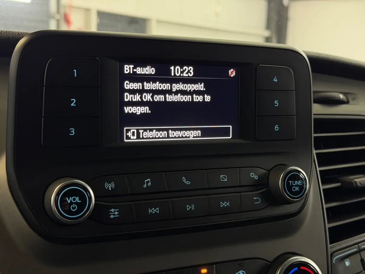 340 1.0 EcoBoost L1H1 PHEV Trend