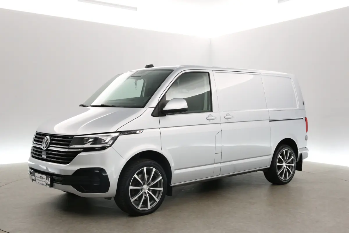 2.0 TDI 200PK | Automaat | Airco | Cruise | Carplay | Camera | 2x Schuifdeur | 3 Zits | Trekhaak | LED