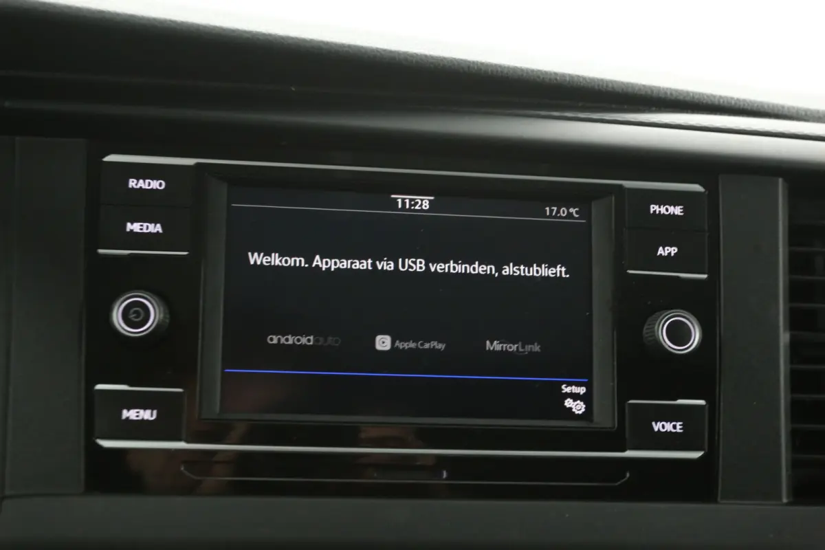 2.0 TDI 200PK | Automaat | Airco | Cruise | Carplay | Camera | 2x Schuifdeur | 3 Zits | Trekhaak | LED
