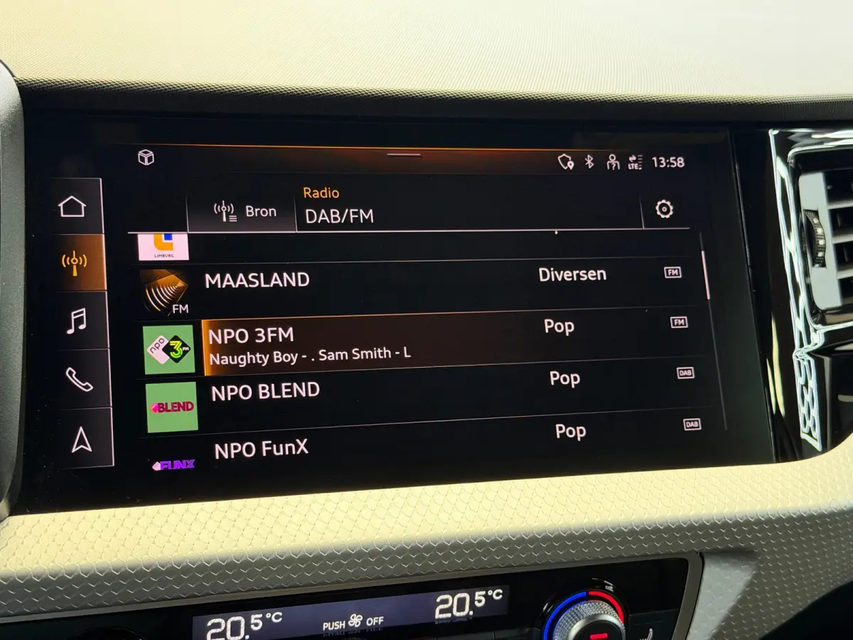 40 TFSI 3x S-Line CarPlay Camera