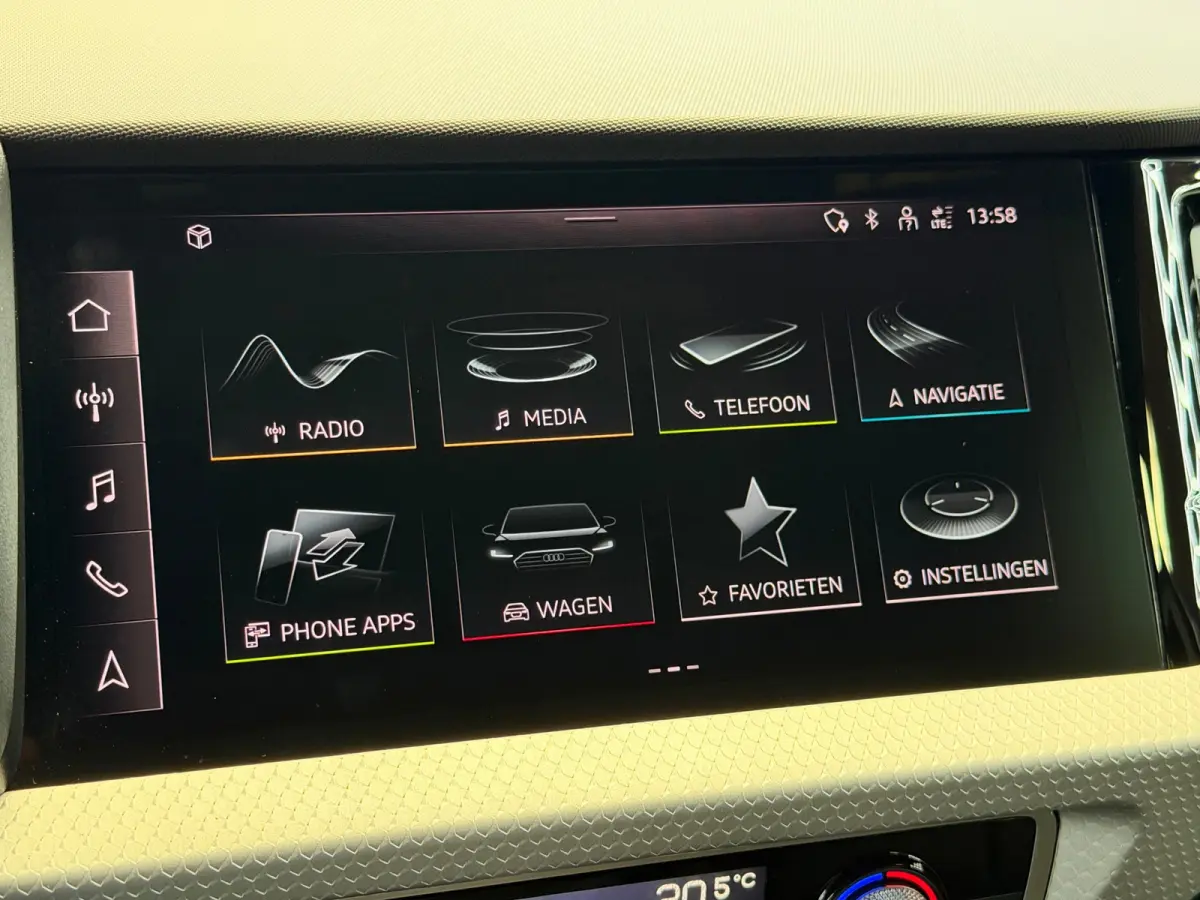 40 TFSI 3x S-Line CarPlay Camera