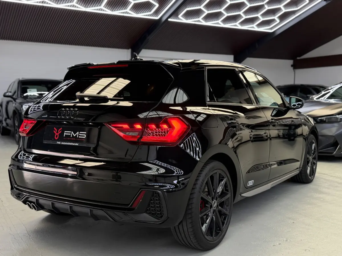 40 TFSI 3x S-Line CarPlay Camera