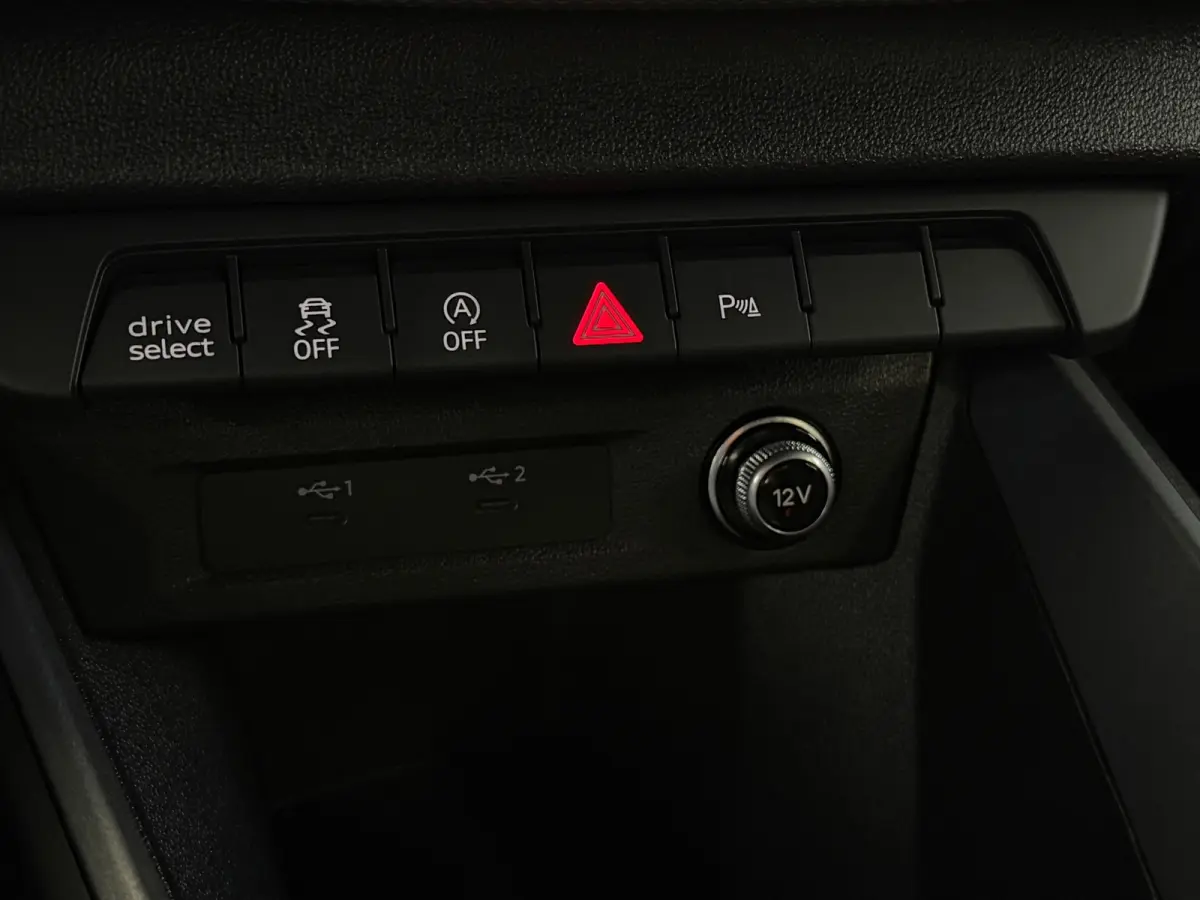 40 TFSI 3x S-Line CarPlay Camera