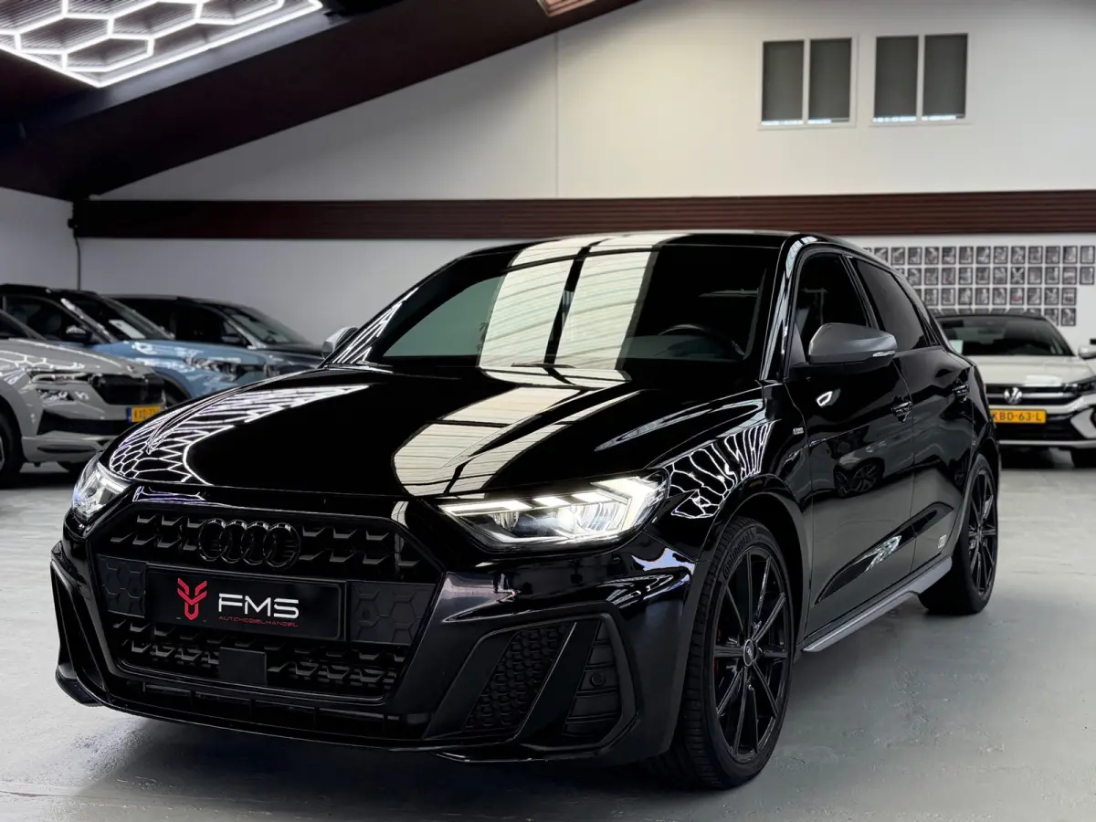 40 TFSI 3x S-Line CarPlay Camera