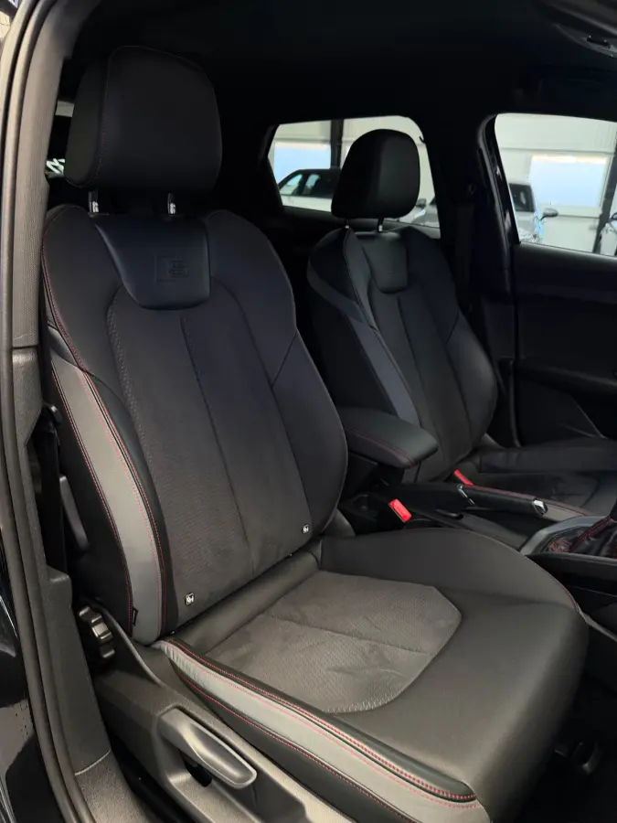 40 TFSI 3x S-Line CarPlay Camera