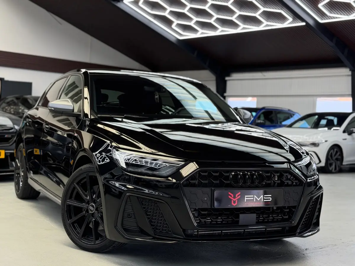 40 TFSI 3x S-Line CarPlay Camera