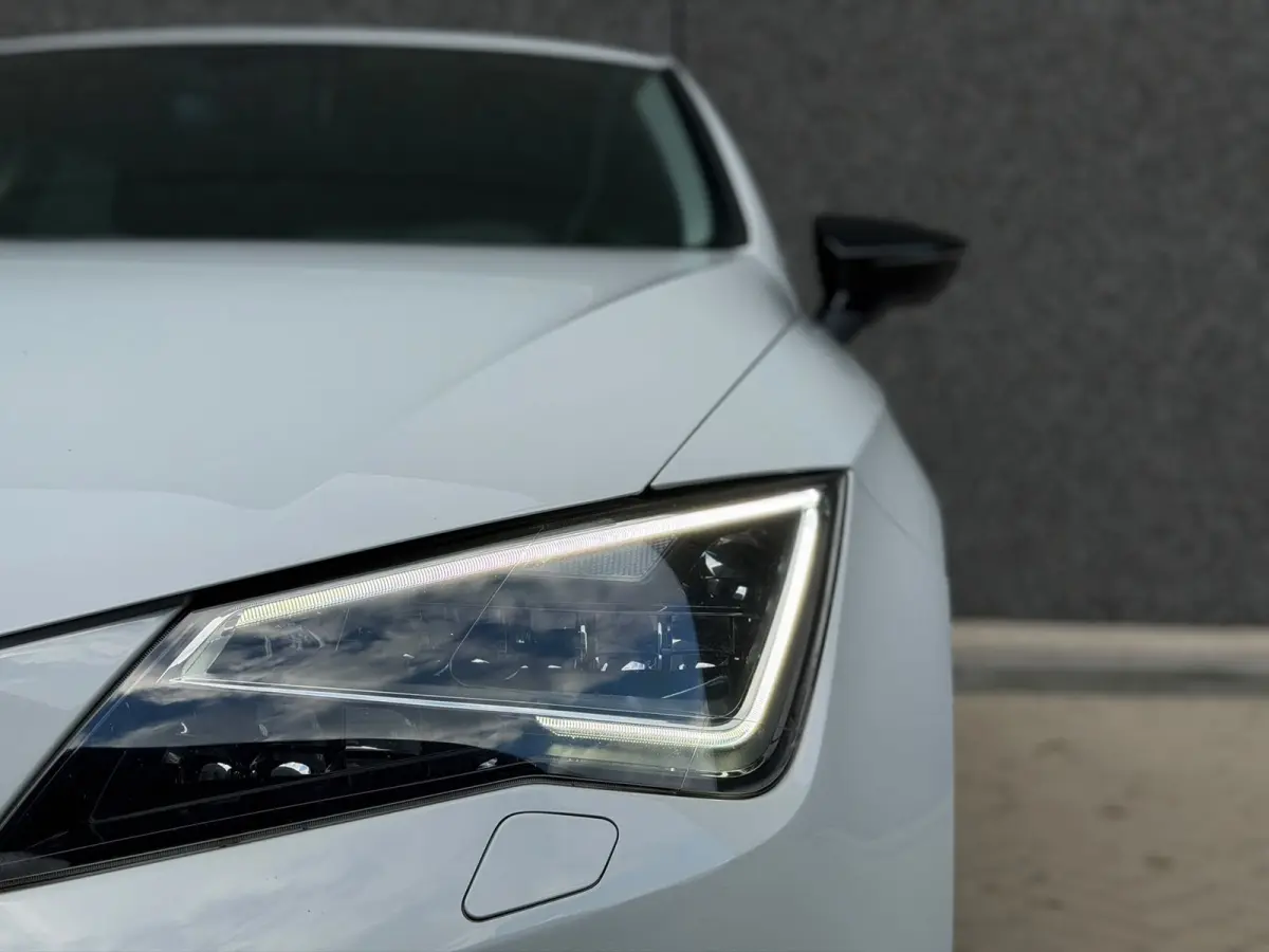 1.4 EcoTSI FR 150PK (CRUISE CONTROL, STOELVERWARMING, PARKEERSENSOREN, LED, HALF LEDER, GOED ONDH, ETC!)