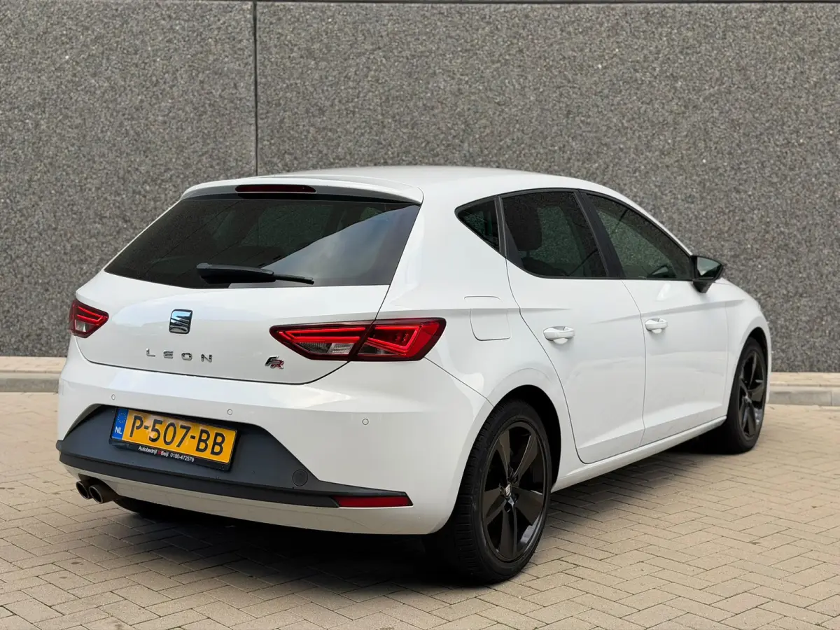 1.4 EcoTSI FR 150PK (CRUISE CONTROL, STOELVERWARMING, PARKEERSENSOREN, LED, HALF LEDER, GOED ONDH, ETC!)