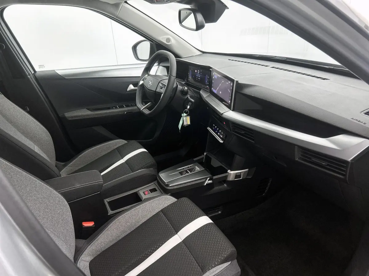 GS 44 kWh | Camera | Parkeersensoren |