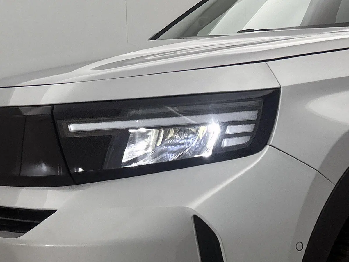 GS 44 kWh | Camera | Parkeersensoren |