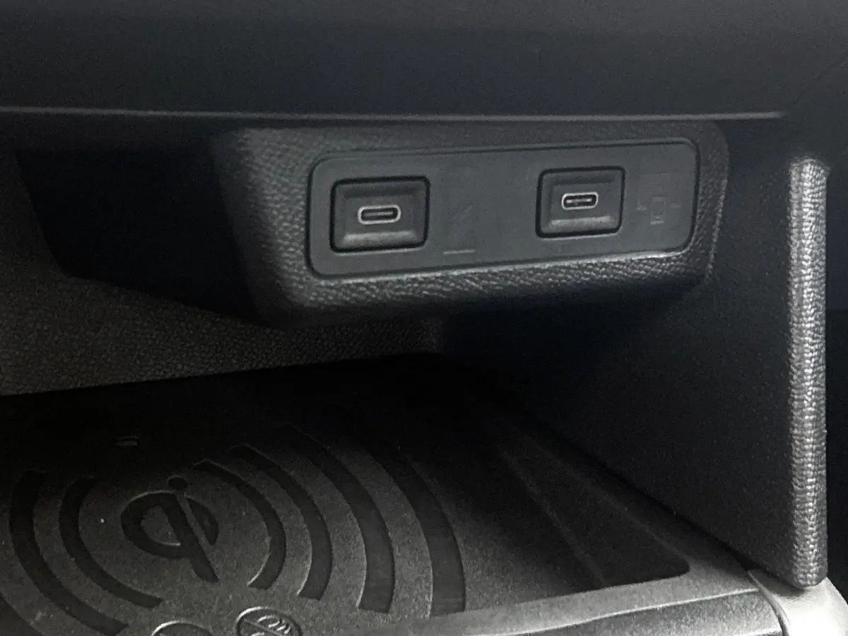 GS 44 kWh | Camera | Parkeersensoren |