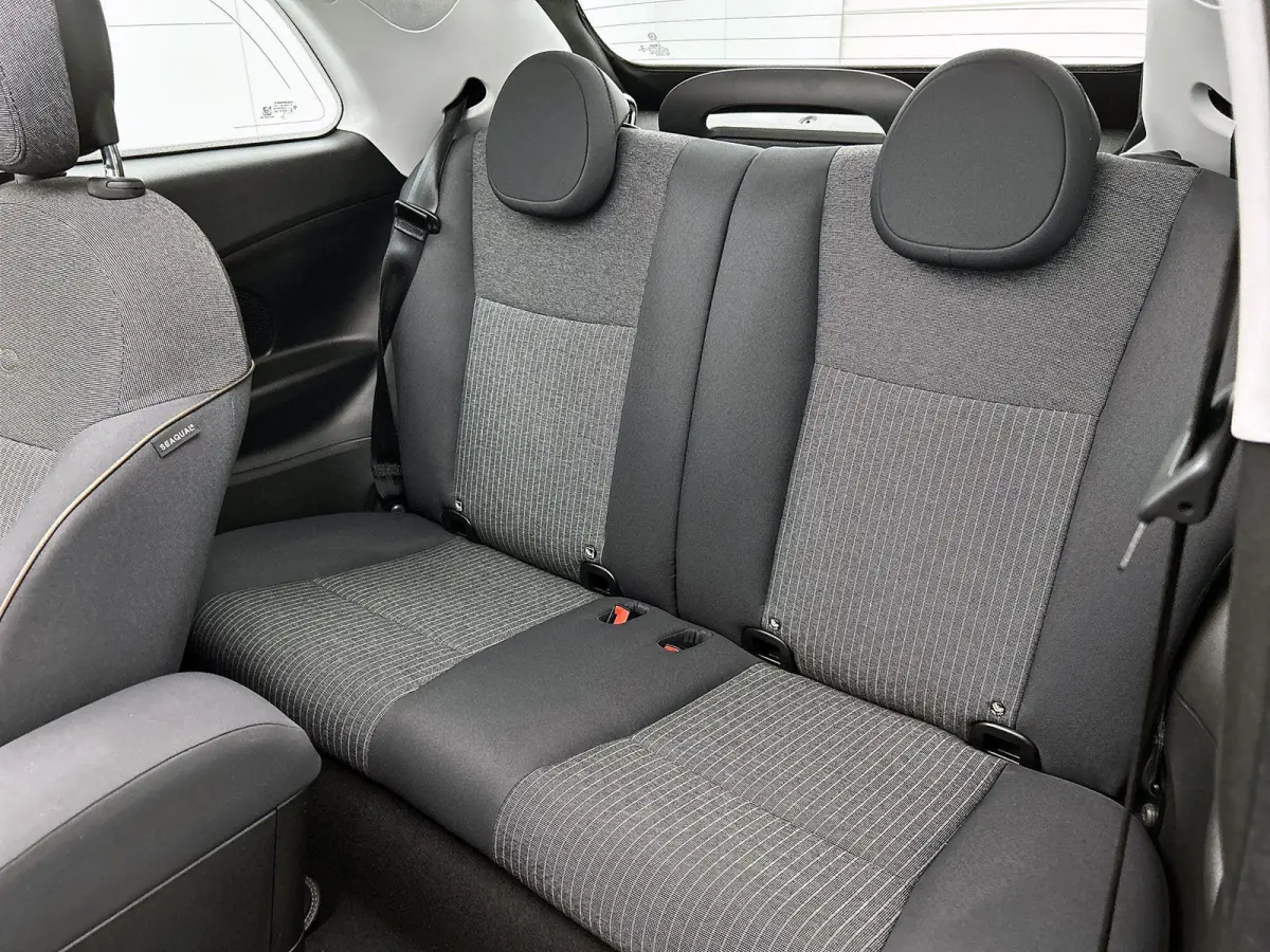 Icon 42 kWh | SOH: 95,29% | Apple Carplay/Android Auto | Stoelverwarming | Parkeersensoren